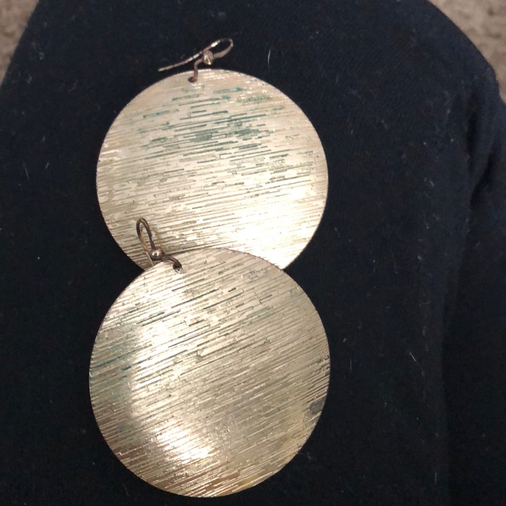 ❣️ {BUY IT NOW SALE} $5 textured round earrings
